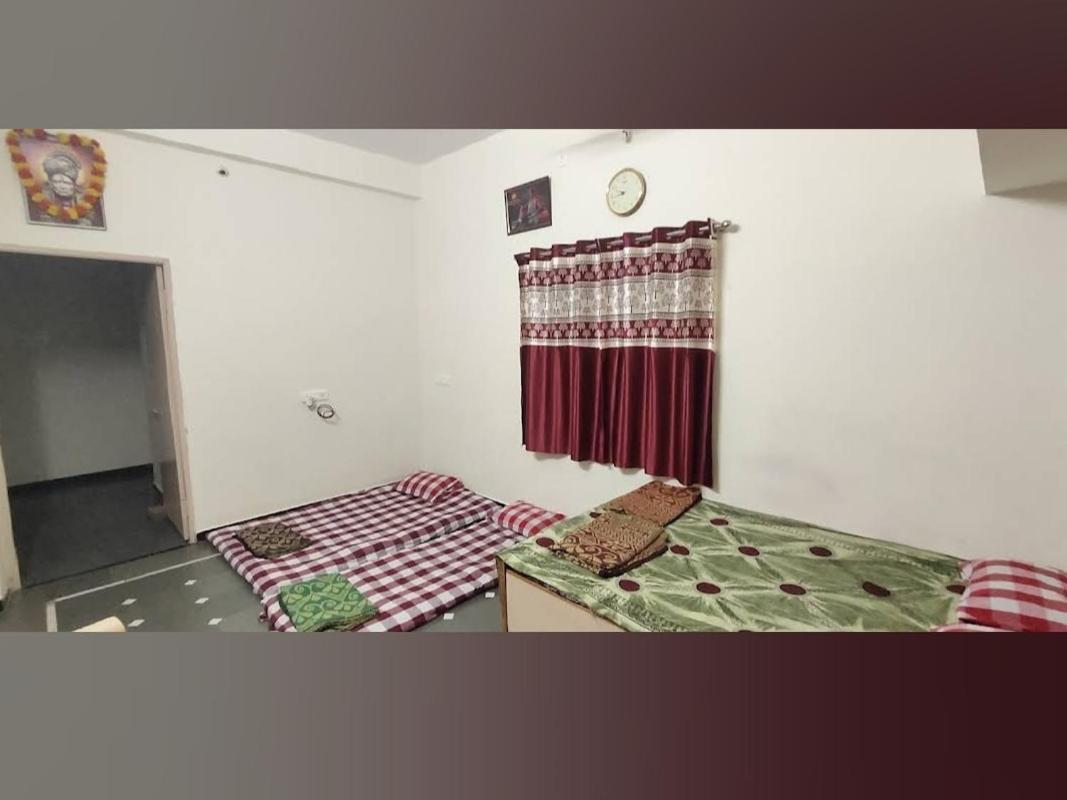 Samarth Sawali Guest House, Vidhyanagar Akkalkot Akalkot Dış mekan fotoğraf