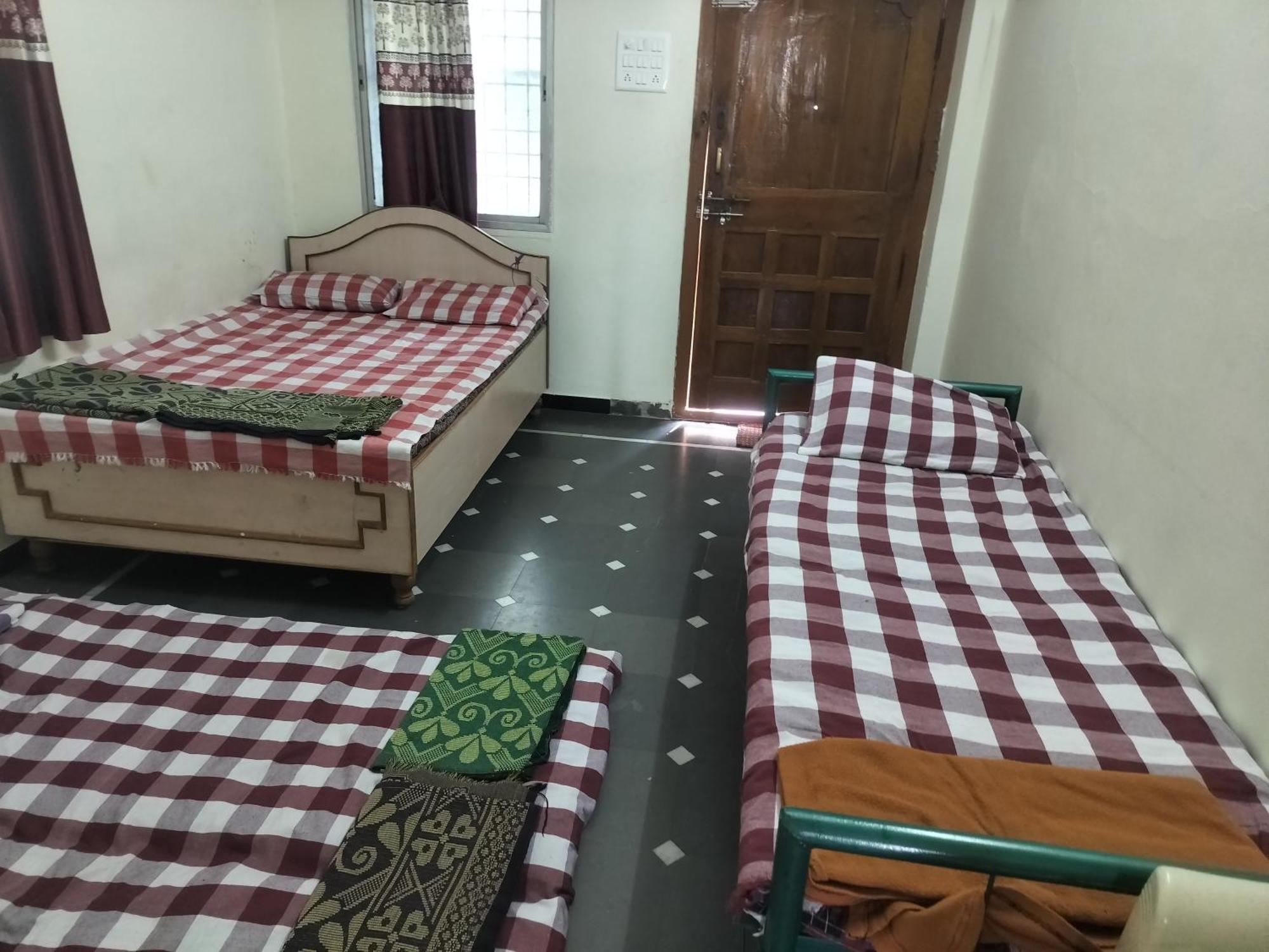Samarth Sawali Guest House, Vidhyanagar Akkalkot Akalkot Dış mekan fotoğraf